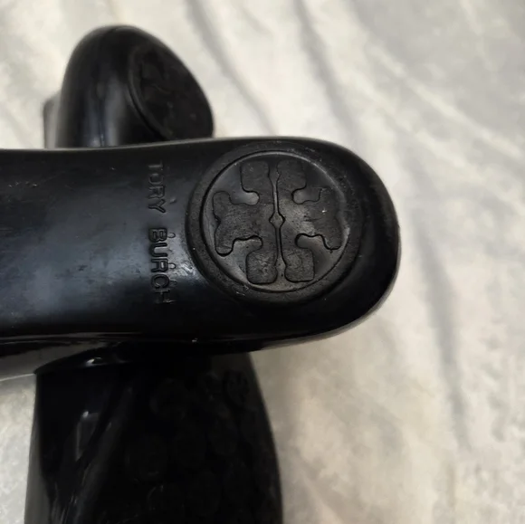 Tory Burch Rubber Flats - Picture 5 of 9
